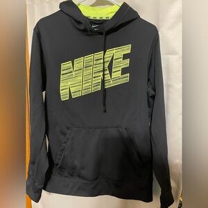 Men’s Nike sweatshirt